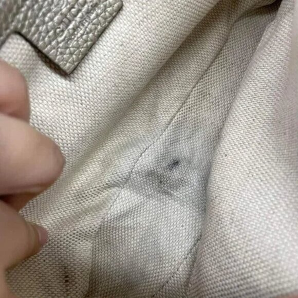 100% Authentic GUCCI Soho Leather Shoulder Bag 468-062324 - Picture 13 of 16